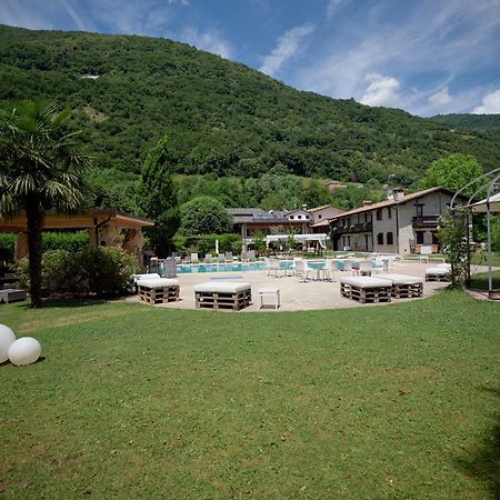 Ai Cadelach Hotel Giulia Revine Lago Exterior foto