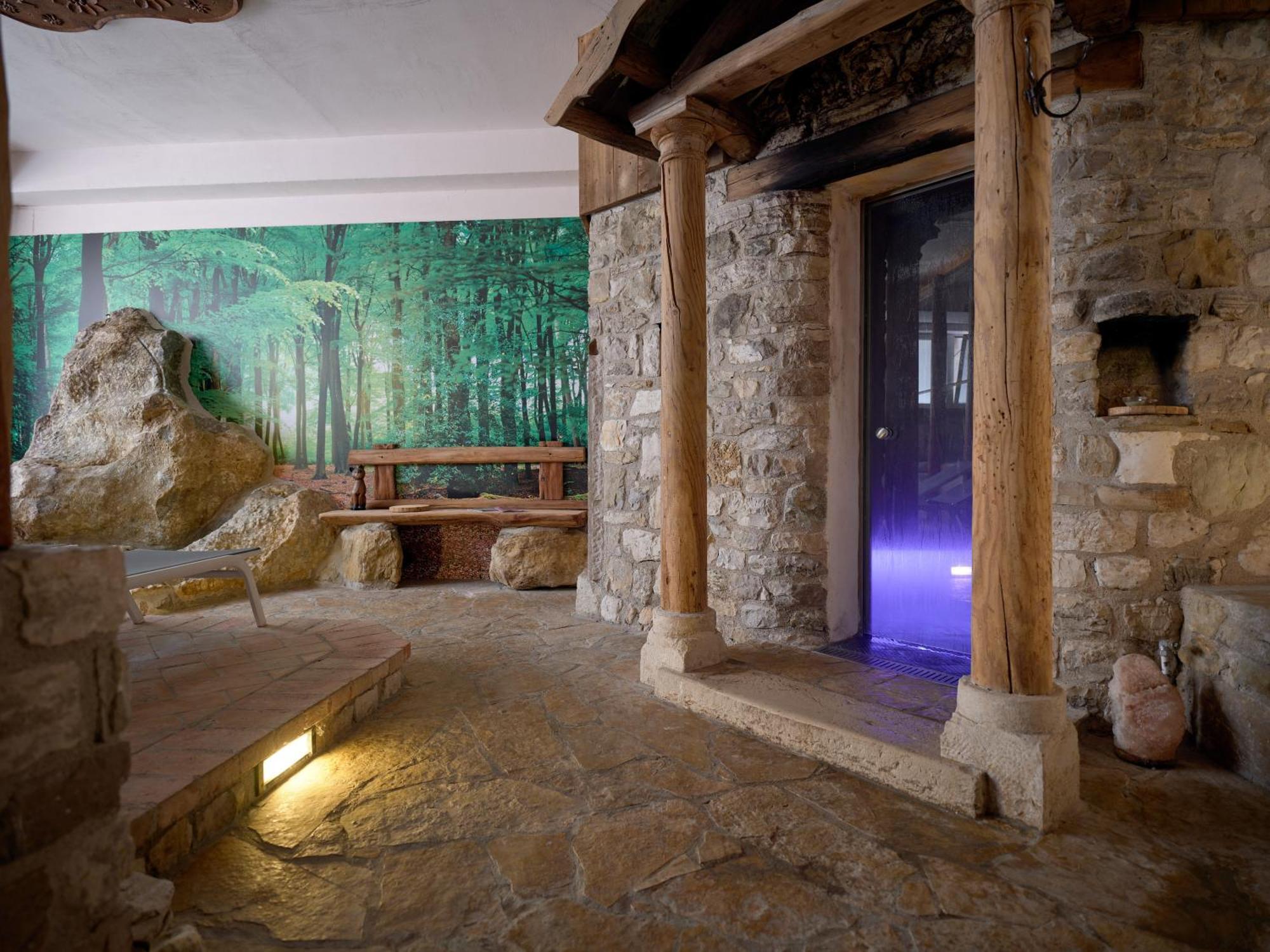 Ai Cadelach Hotel Giulia Revine Lago Exterior foto
